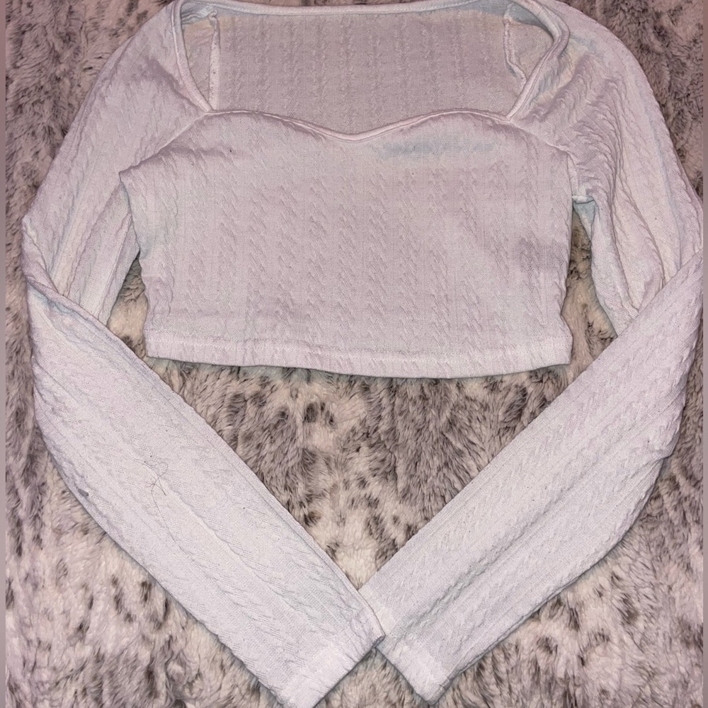 Solid Sweetheart Neck Crop Tee